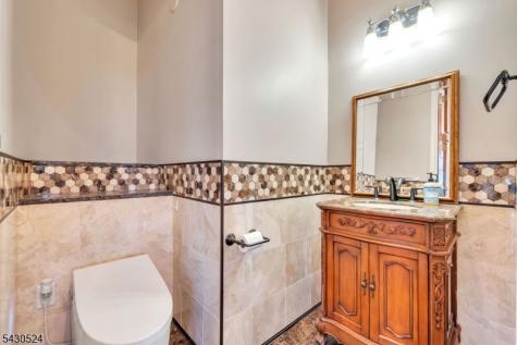 37 Robbins Road Millstone NJ 08510