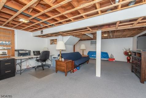 12 Brearly Crescent Mount Olive NJ 07836
