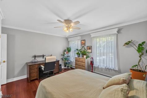 6 Park Lane Jefferson NJ 07438