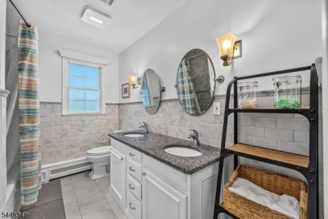 6 Park Lane Jefferson NJ 07438