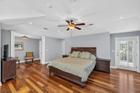 6 Park Lane Jefferson NJ 07438