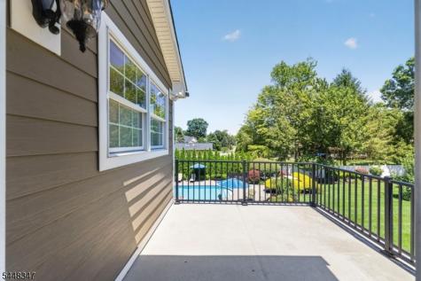 6 Park Lane Jefferson NJ 07438
