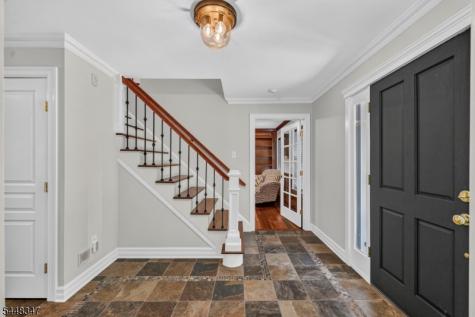 6 Park Lane Jefferson NJ 07438