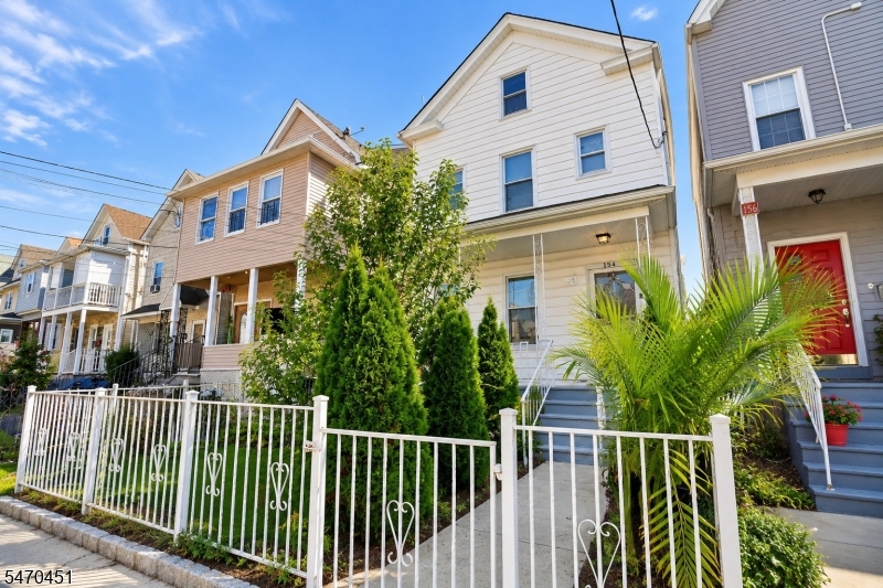 154 Sayre Street Elizabeth NJ 07208