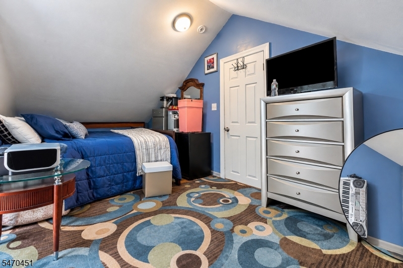 154 Sayre Street Elizabeth NJ 07208