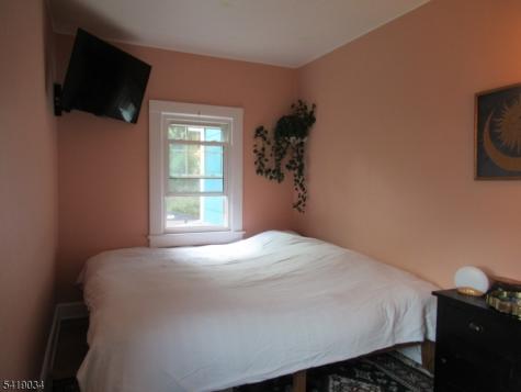 223 Washburn Avenue Washington NJ 07882