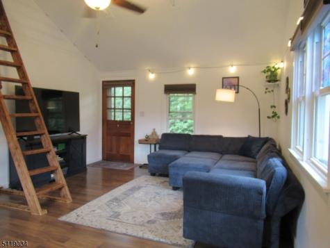 223 Washburn Avenue Washington NJ 07882