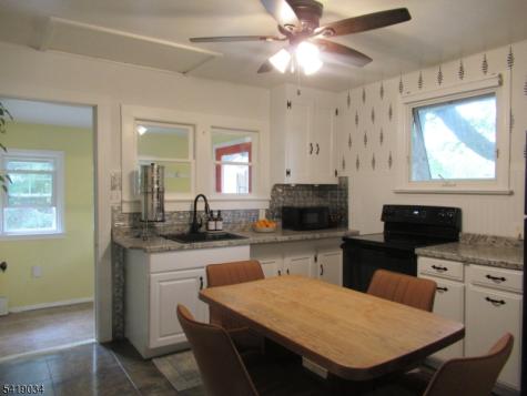223 Washburn Avenue Washington NJ 07882