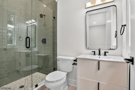 81 Ridge Drive Livingston NJ 07039