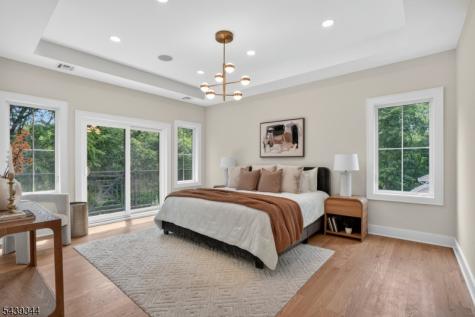 81 Ridge Drive Livingston NJ 07039