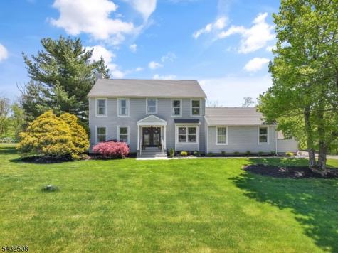 22 Lauren Lane Vernon NJ 07461