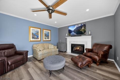 22 Lauren Lane Vernon NJ 07461
