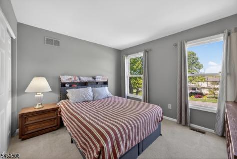 22 Lauren Lane Vernon NJ 07461