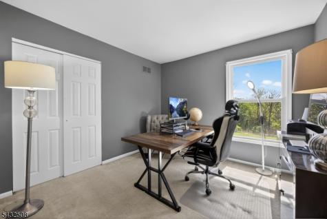 22 Lauren Lane Vernon NJ 07461