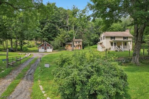 135 Millbrook Road Hardwick NJ 07825