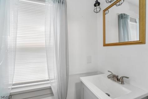 135 Millbrook Road Hardwick NJ 07825