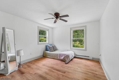 135 Millbrook Road Hardwick NJ 07825