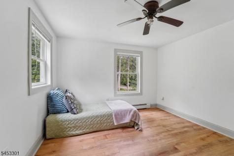 135 Millbrook Road Hardwick NJ 07825