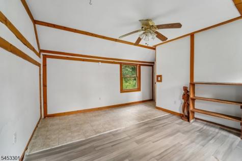135 Millbrook Road Hardwick NJ 07825