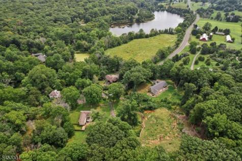 135 Millbrook Road Hardwick NJ 07825