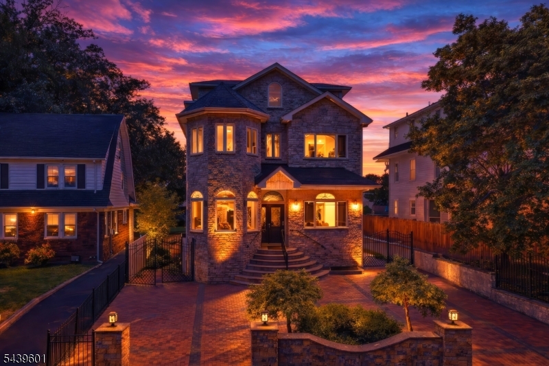 69 Summit Road Elizabeth NJ 07208