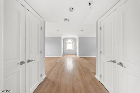 69 Summit Road Elizabeth NJ 07208