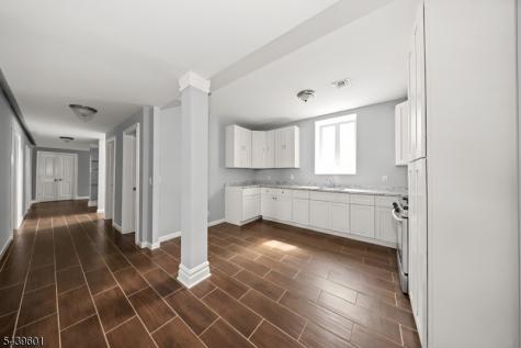 69 Summit Road Elizabeth NJ 07208