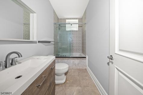 69 Summit Road Elizabeth NJ 07208