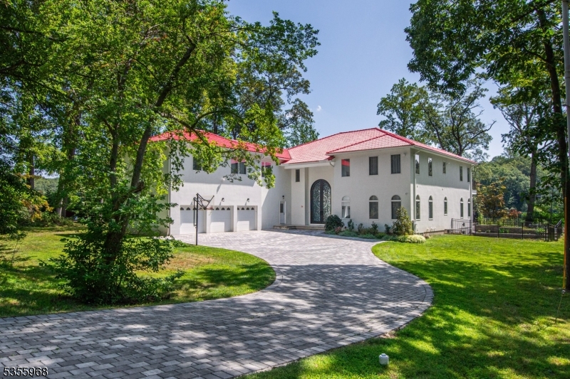 34 W Shore Road Mountain Lakes NJ 07046