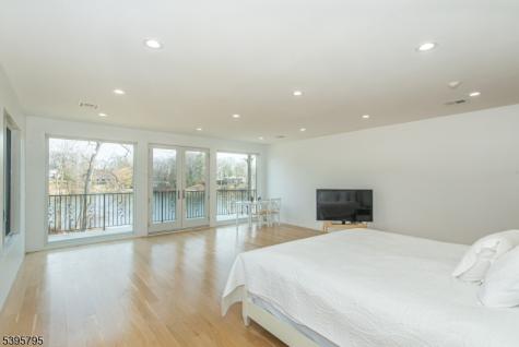 34 W Shore Road Mountain Lakes NJ 07046
