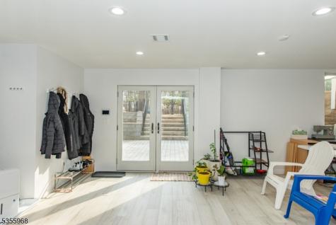 34 W Shore Road Mountain Lakes NJ 07046