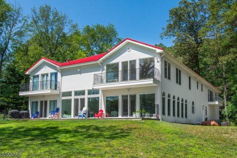 34 W Shore Road Mountain Lakes NJ 07046