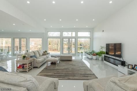 34 W Shore Road Mountain Lakes NJ 07046
