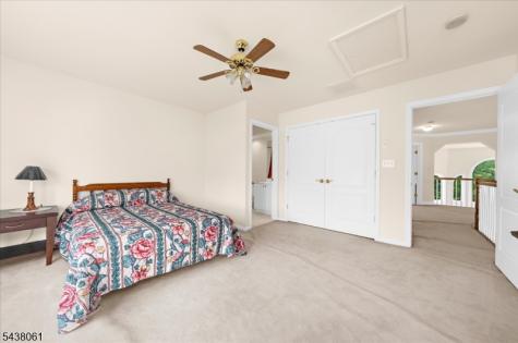 12 Manchur Court Raritan NJ 08822