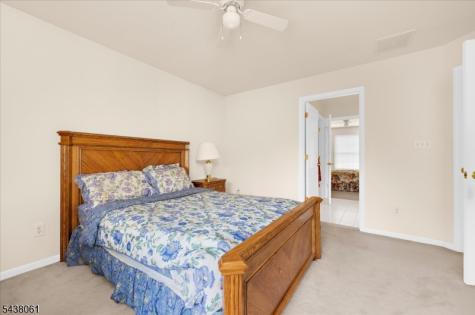 12 Manchur Court Raritan NJ 08822