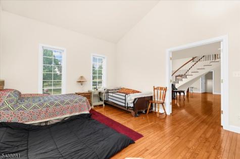 12 Manchur Court Raritan NJ 08822