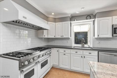 23 Saint Johns Place Fanwood NJ 07023