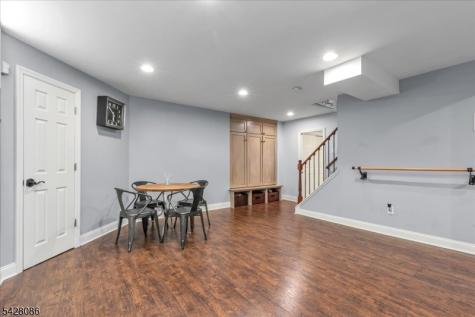 23 Saint Johns Place Fanwood NJ 07023