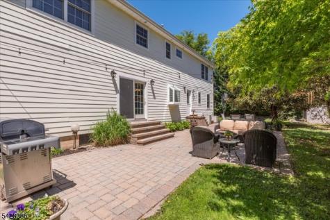 23 Saint Johns Place Fanwood NJ 07023