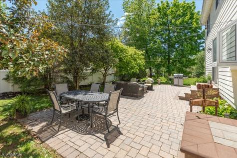 23 Saint Johns Place Fanwood NJ 07023