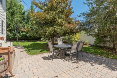 23 Saint Johns Place Fanwood NJ 07023