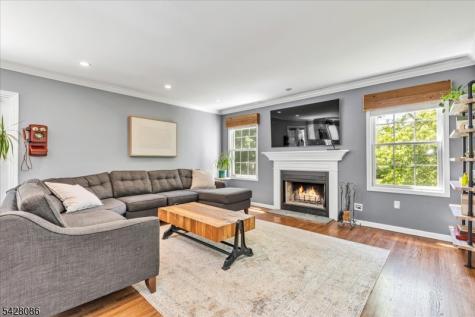 23 Saint Johns Place Fanwood NJ 07023