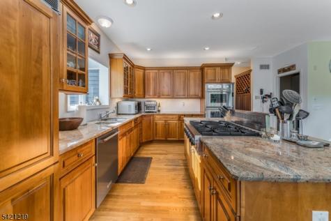 93 Bissell Road Tewksbury NJ 08833