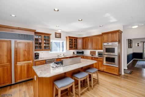 93 Bissell Road Tewksbury NJ 08833