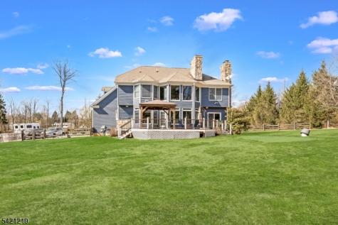 93 Bissell Road Tewksbury NJ 08833