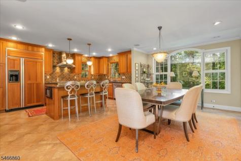 17 Old Oak Drive New Providence NJ 07901