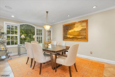 17 Old Oak Drive New Providence NJ 07901