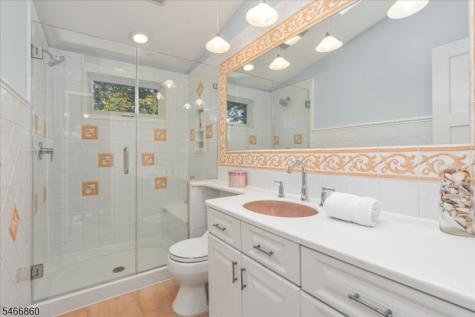 17 Old Oak Drive New Providence NJ 07901
