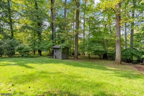 17 Old Oak Drive New Providence NJ 07901