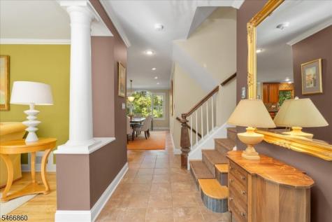 17 Old Oak Drive New Providence NJ 07901